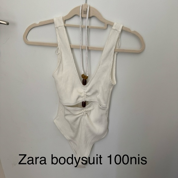 Zara Cream Ribbed Bodysuit - Picture 1 of 1